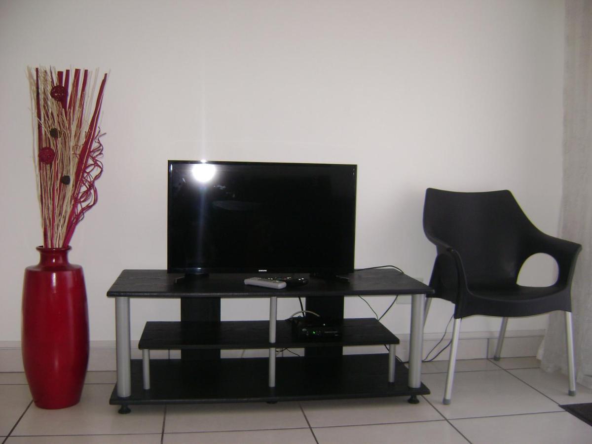 North Beach Durban Apartments Экстерьер фото
