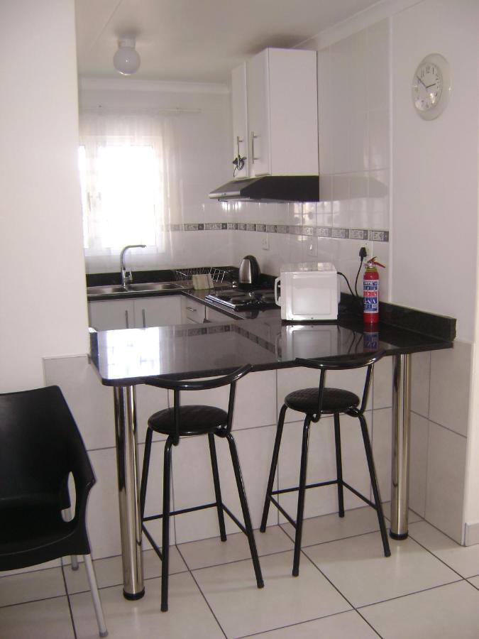 North Beach Durban Apartments Экстерьер фото
